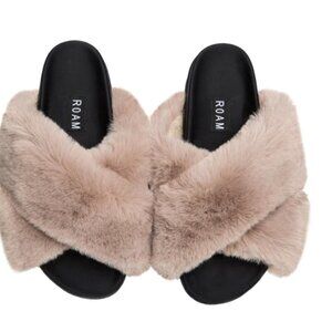 Roam Cloud Slippers Faux Fur